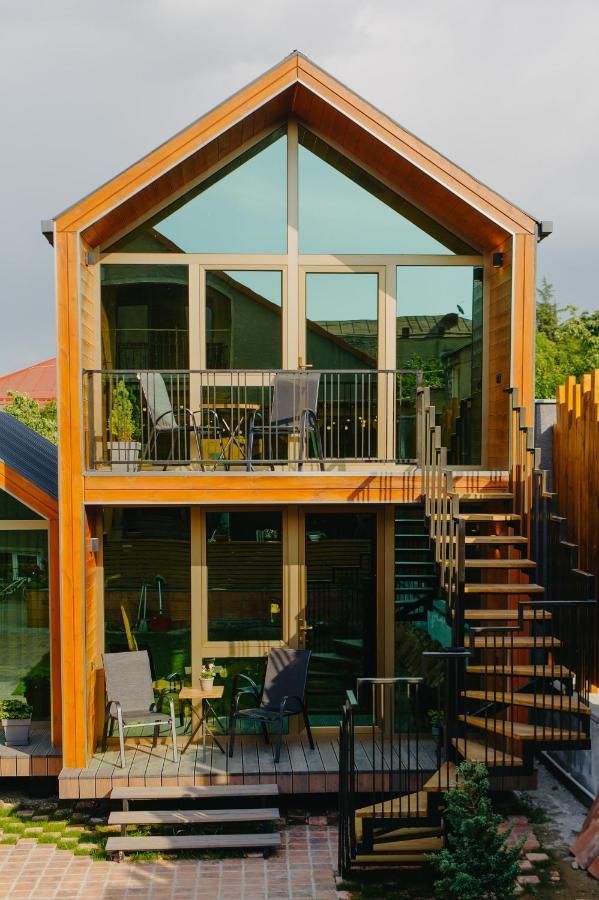 Wanderholic Hotel Telavi Exterior photo